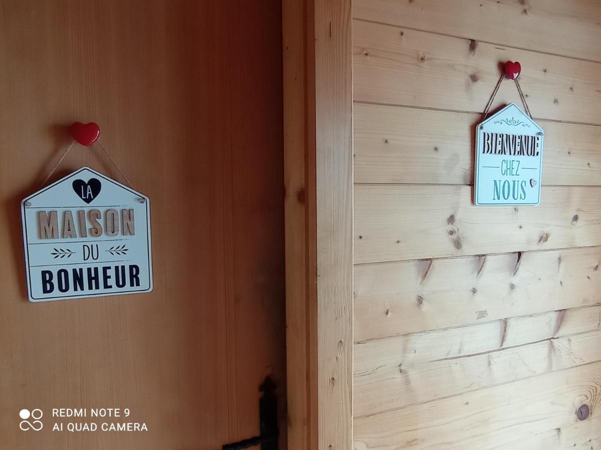 Chalet Familial En Bois A 150 M De La Mer Santec Exterior foto